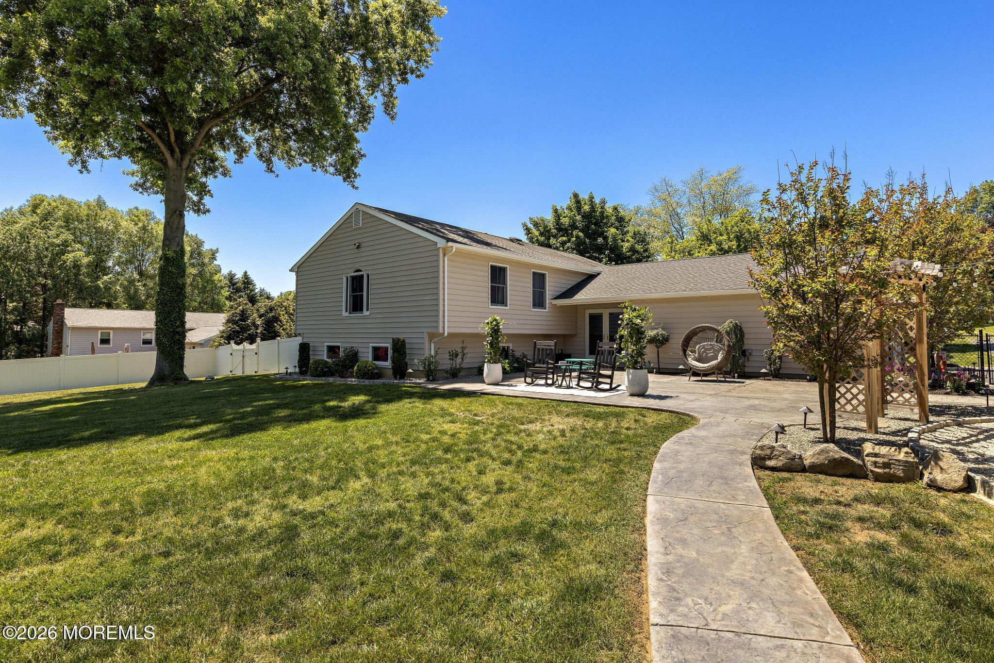 5 Forman Avenue Monroe NJ 08831