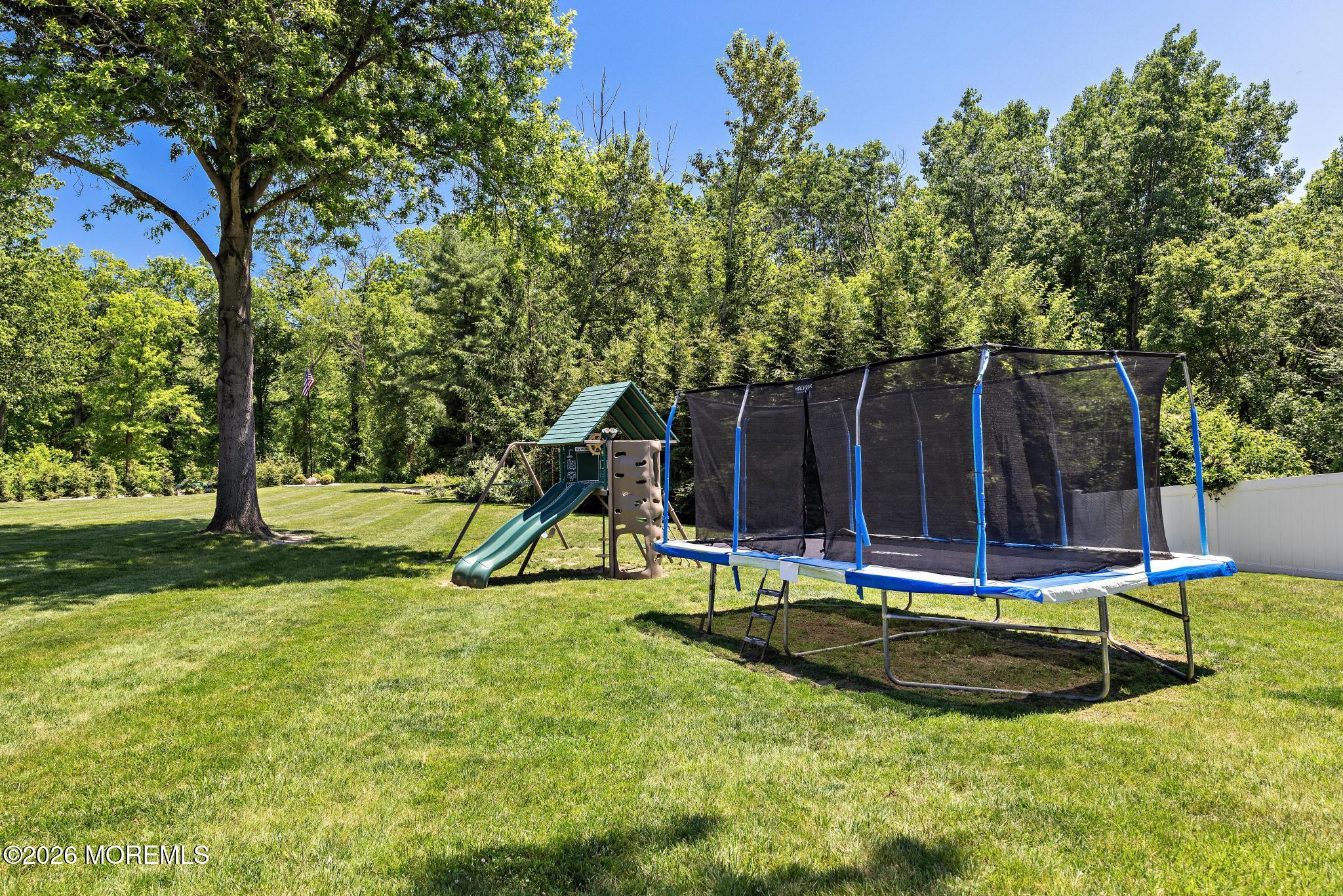 5 Forman Avenue Monroe NJ 08831