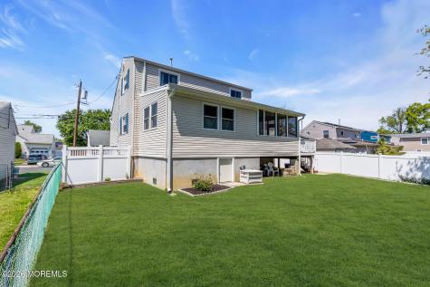 10 Haug Street Union Beach NJ 07735