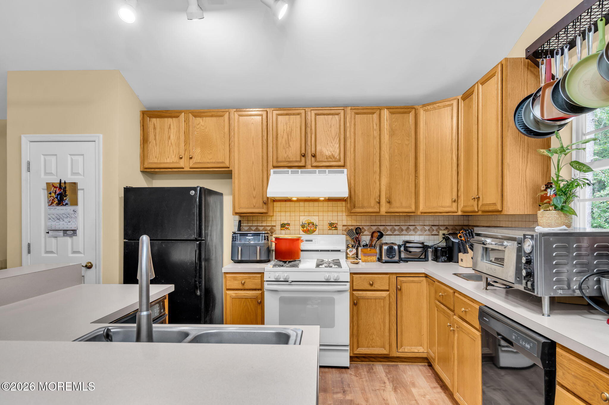 1 Woodland Avenue Cream Ridge NJ 08514