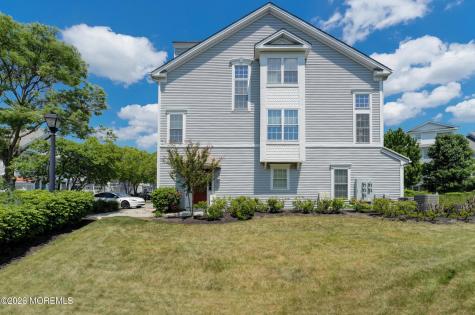18 Skimmer Lane Port Monmouth NJ 07758