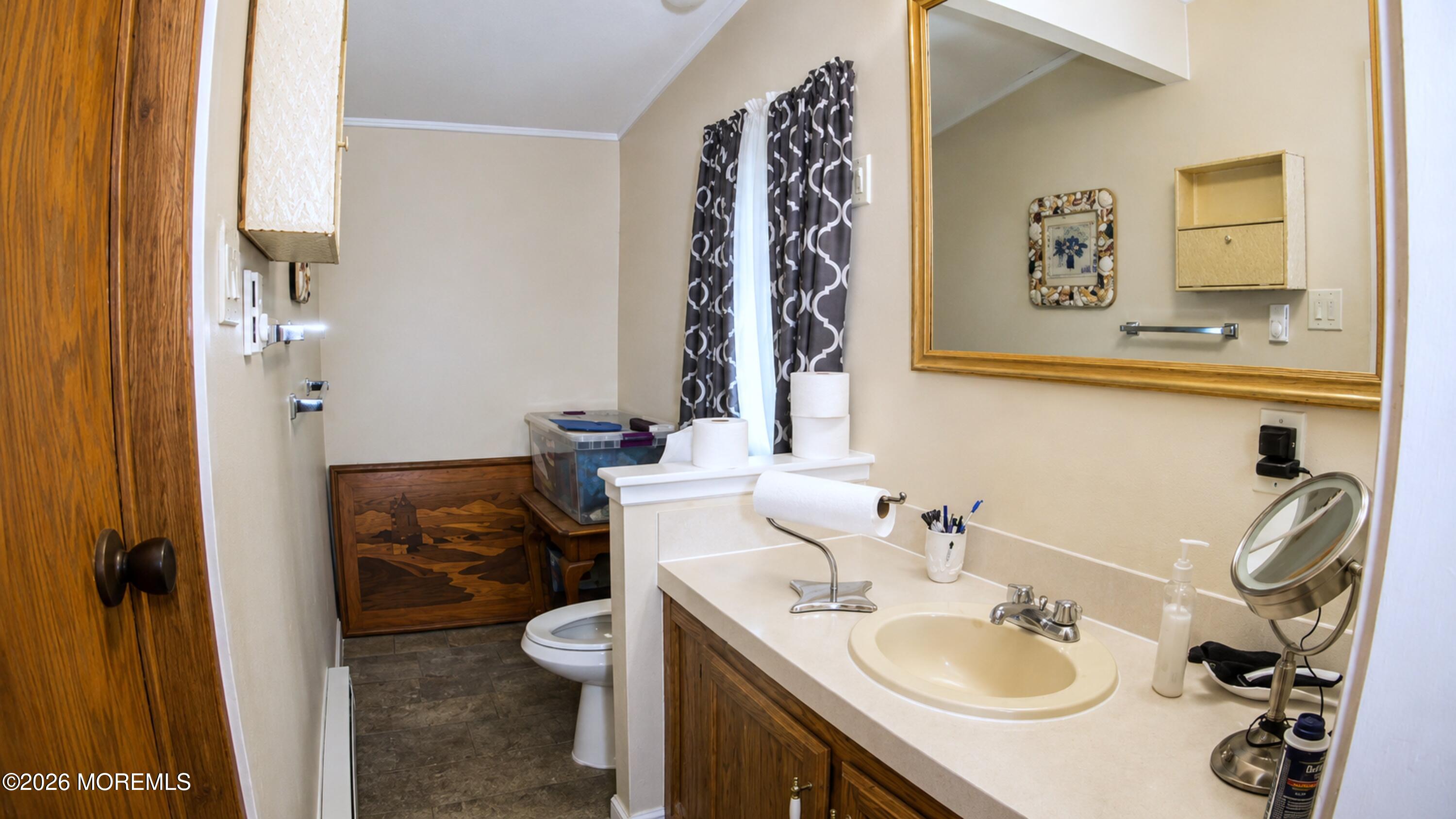 15 Oak Tree Lane Manahawkin NJ 08050