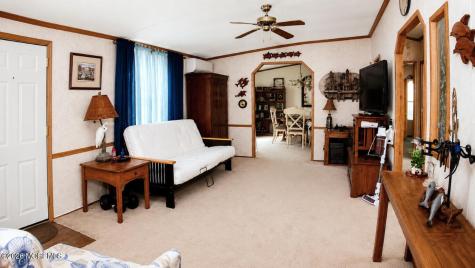15 Oak Tree Lane Manahawkin NJ 08050