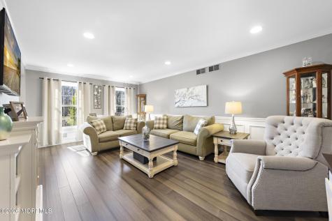 19 Heathwood Avenue Jackson NJ 08527
