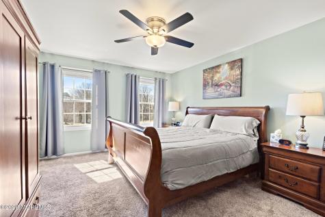 19 Heathwood Avenue Jackson NJ 08527