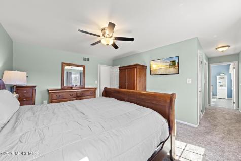19 Heathwood Avenue Jackson NJ 08527