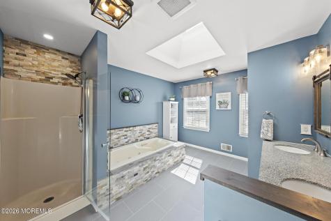 19 Heathwood Avenue Jackson NJ 08527