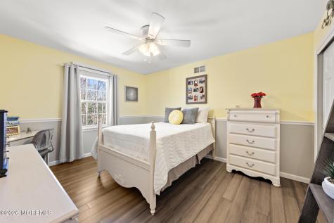 19 Heathwood Avenue Jackson NJ 08527