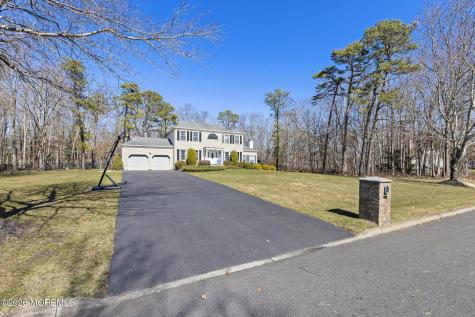 19 Heathwood Avenue Jackson NJ 08527