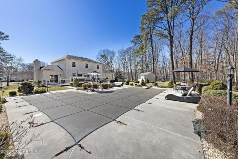 19 Heathwood Avenue Jackson NJ 08527