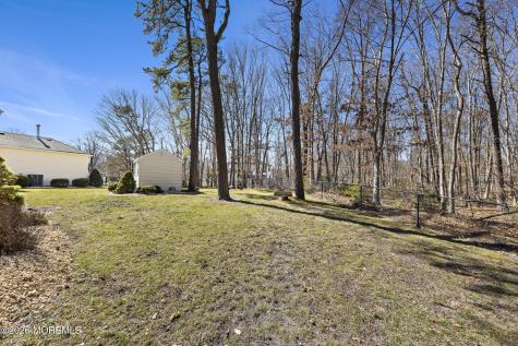 19 Heathwood Avenue Jackson NJ 08527