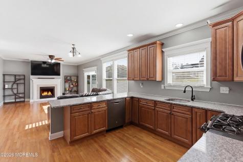 817 Locust Road Beachwood NJ 08722