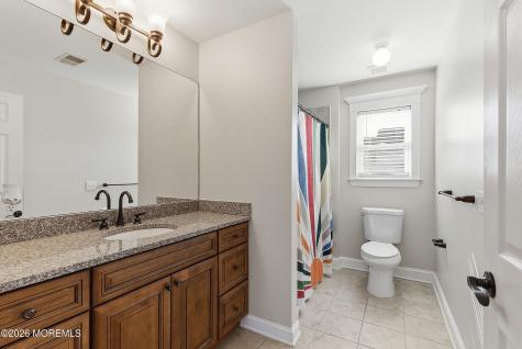 817 Locust Road Beachwood NJ 08722