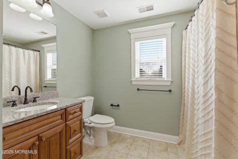817 Locust Road Beachwood NJ 08722