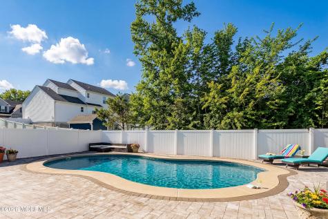 817 Locust Road Beachwood NJ 08722