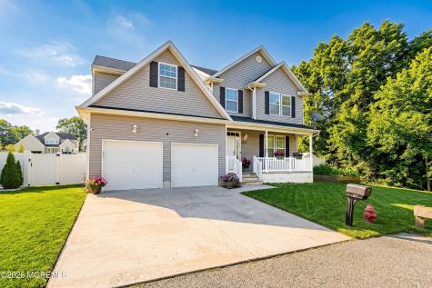 817 Locust Road Beachwood NJ 08722