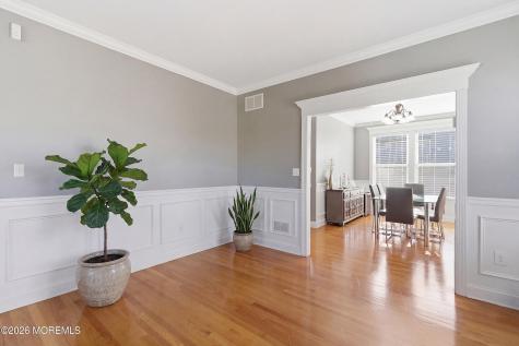 817 Locust Road Beachwood NJ 08722