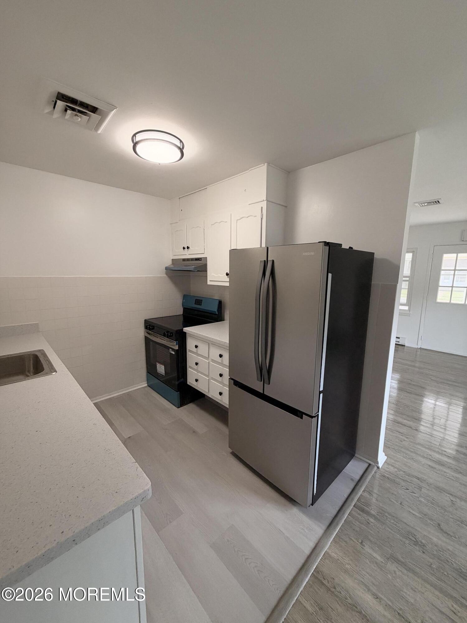 670A New Castle Court Lakewood NJ 08701