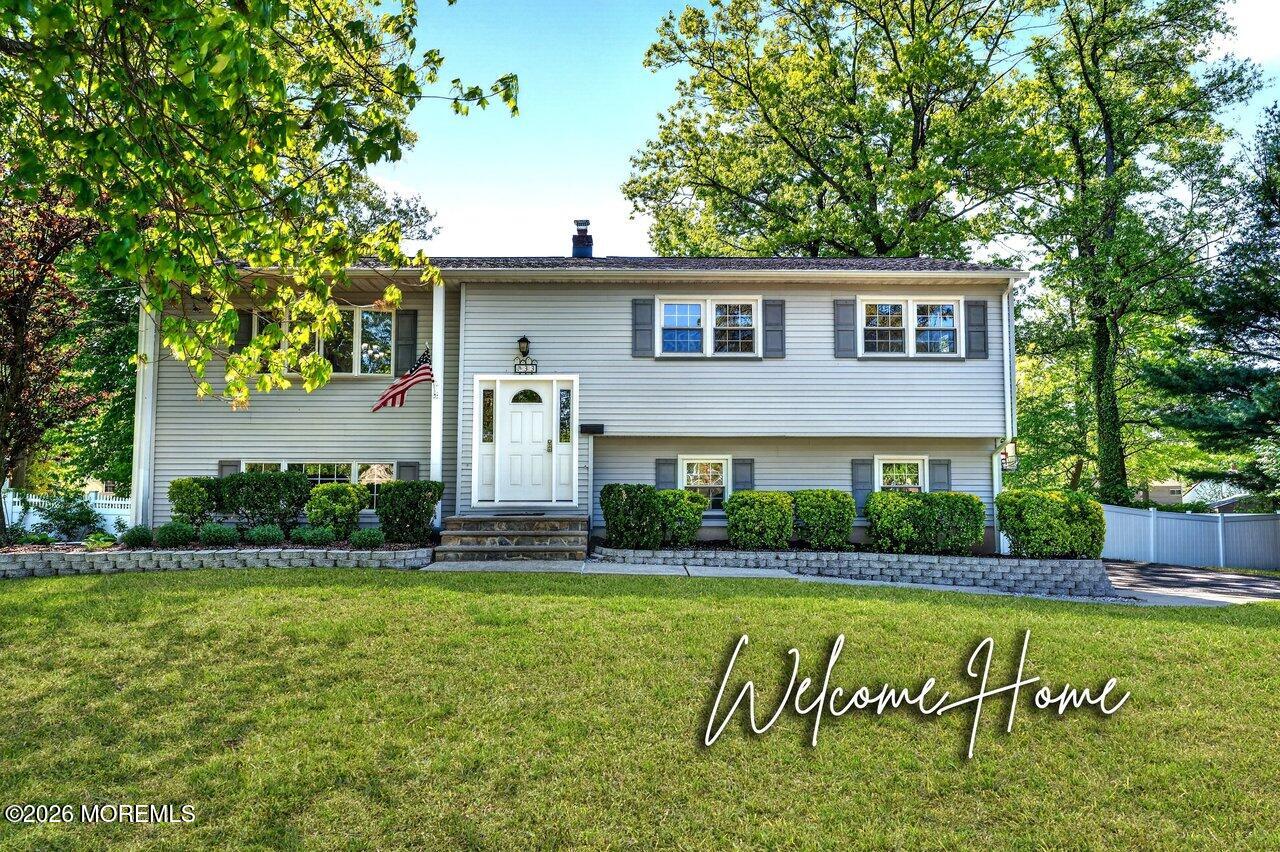 33 Bayberry Lane New Monmouth NJ 07748