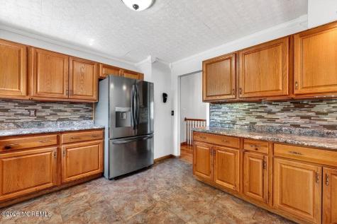 33 Bayberry Lane New Monmouth NJ 07748