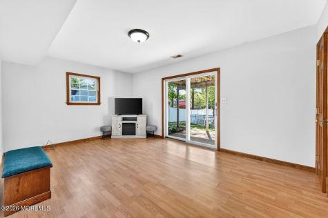 33 Bayberry Lane New Monmouth NJ 07748