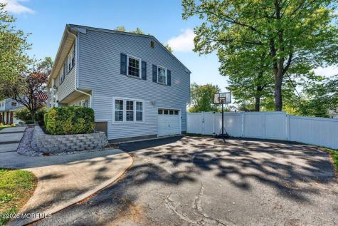 33 Bayberry Lane New Monmouth NJ 07748
