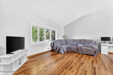 33 Bayberry Lane New Monmouth NJ 07748