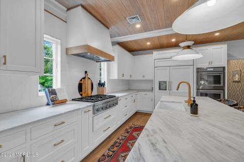 22 1st Street Rumson NJ 07760