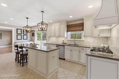23 Paulette Lane Howell NJ 07731
