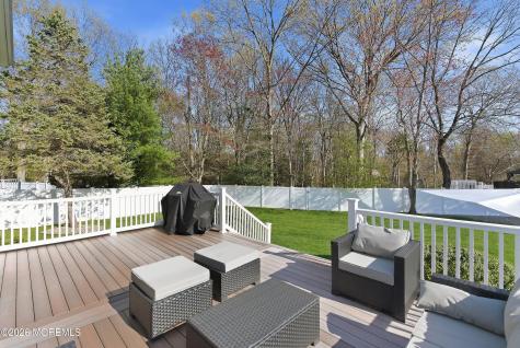 23 Paulette Lane Howell NJ 07731