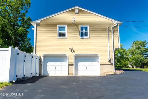 31 Kim Lane Toms River NJ 08755