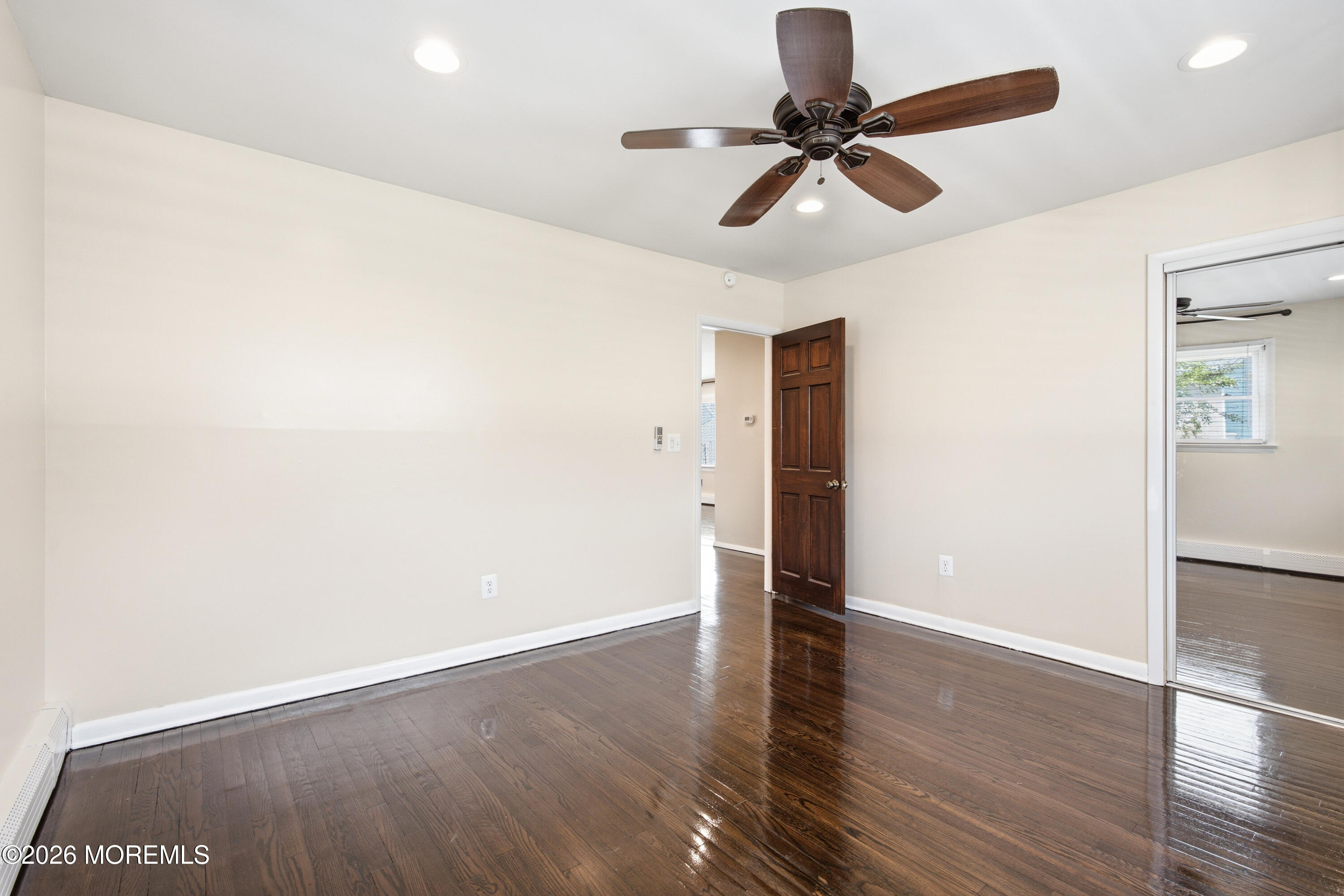 5 Snyder Lane Keyport NJ 07735
