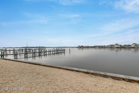 521 Bayview Drive Toms River NJ 08753