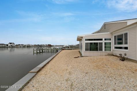 521 Bayview Drive Toms River NJ 08753