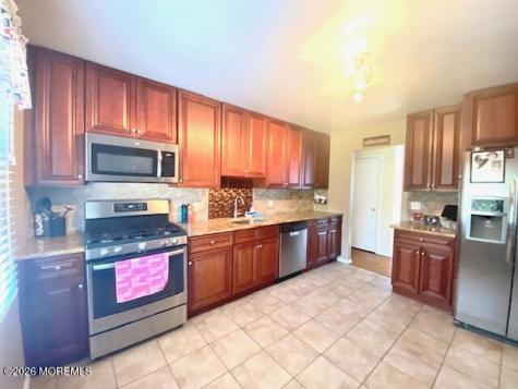 689 Hill Road Toms River NJ 08753