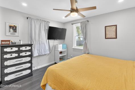 137 Maple Avenue Keansburg NJ 07734