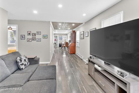137 Maple Avenue Keansburg NJ 07734