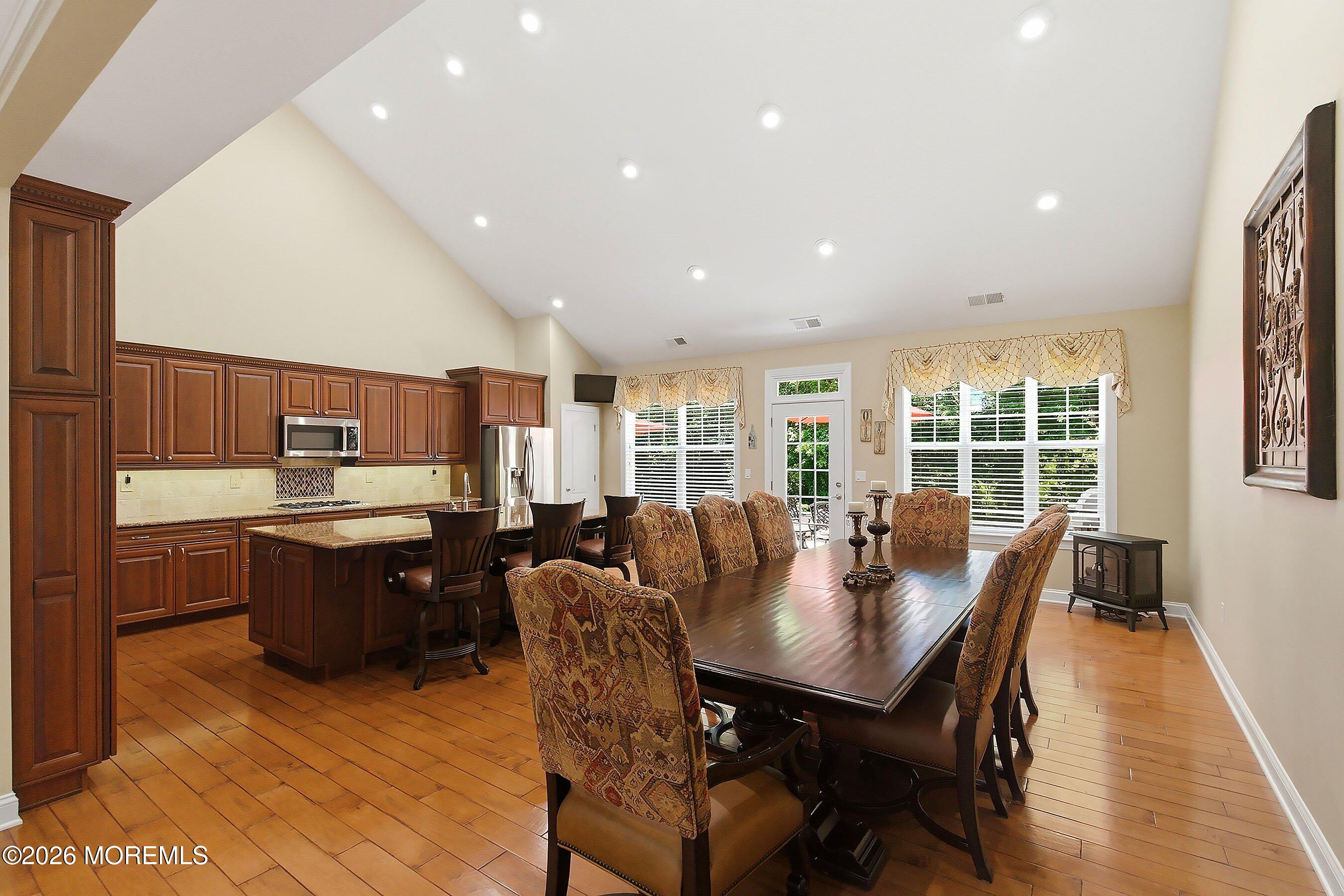 10 Cauthen Court Manalapan NJ 07726
