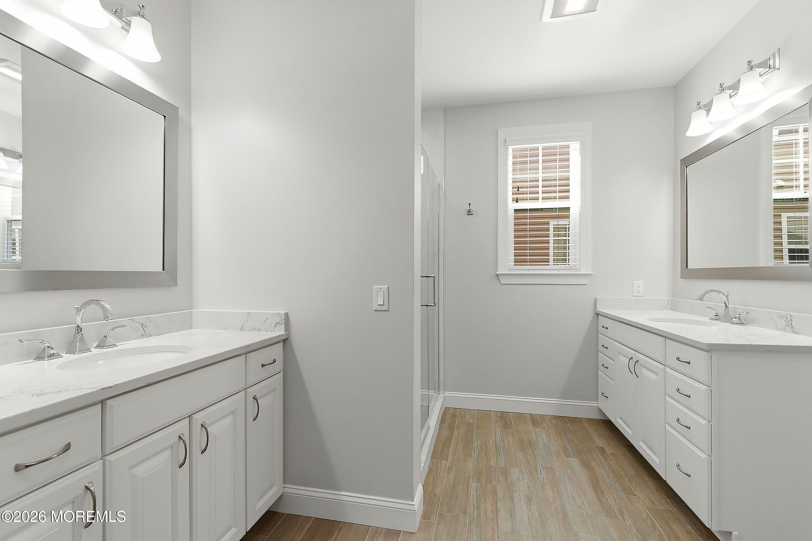 10 Cauthen Court Manalapan NJ 07726
