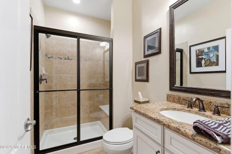 10 Cauthen Court Manalapan NJ 07726