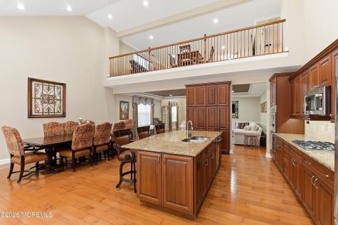 10 Cauthen Court Manalapan NJ 07726