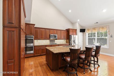 10 Cauthen Court Manalapan NJ 07726