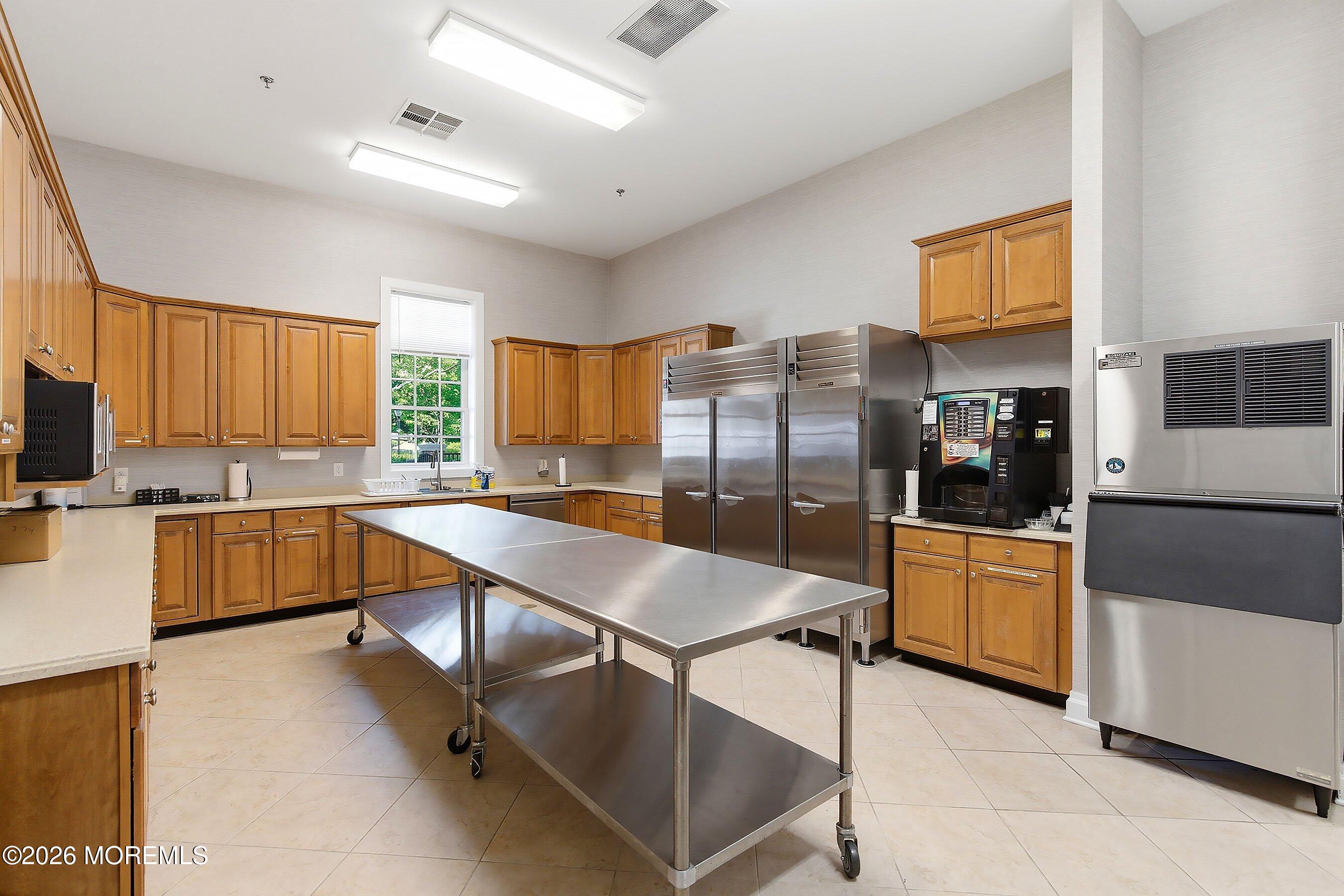 10 Cauthen Court Manalapan NJ 07726