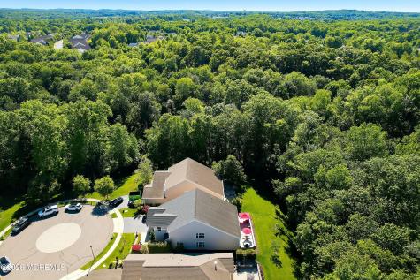 10 Cauthen Court Manalapan NJ 07726