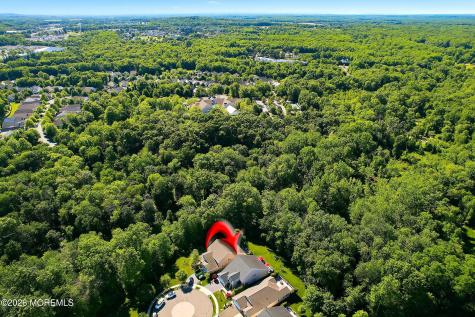10 Cauthen Court Manalapan NJ 07726