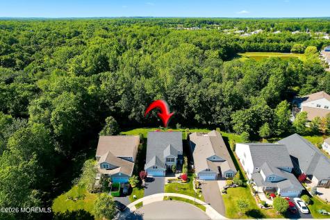 10 Cauthen Court Manalapan NJ 07726