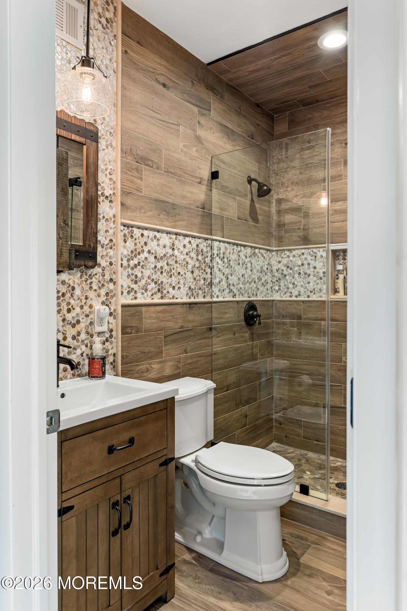 22 Ridge Road Rumson NJ 07760