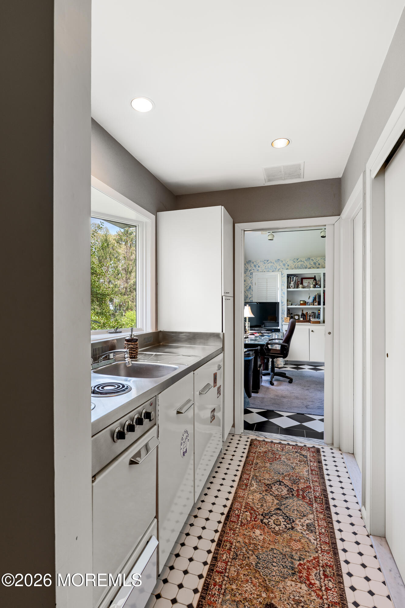 22 Ridge Road Rumson NJ 07760