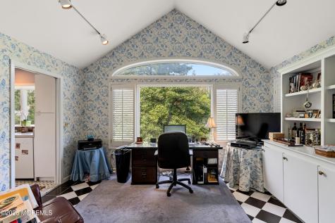 22 Ridge Road Rumson NJ 07760