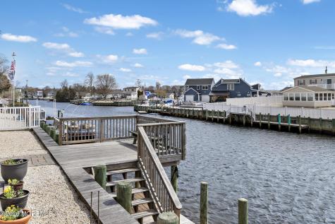 179 William Cook Boulevard Manahawkin NJ 08050